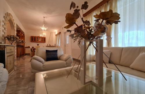 Myrtia Guest House - Photo 77