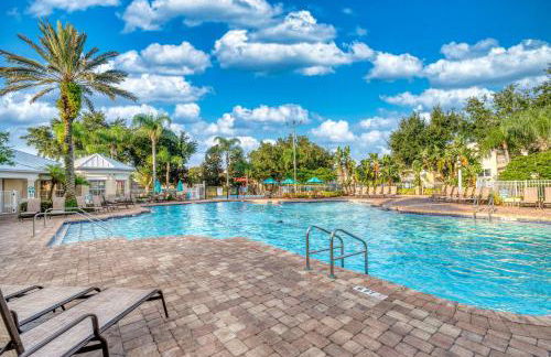 Magical Getaway Close to Disney! Pool, Gym, & WiFi - Photo 26