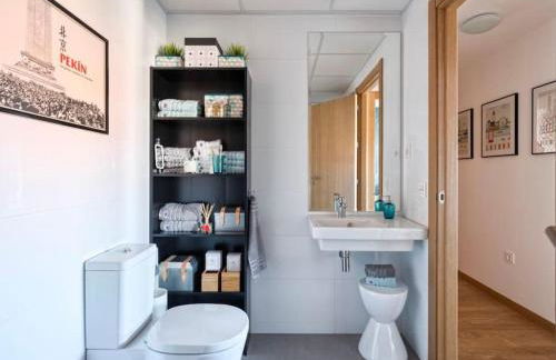 2 BEDROOMS NEXT TO THE BEACH&MIRAMAR SHOPPING CENTER-SWIMMING POOL-PARKINg - Photo 25