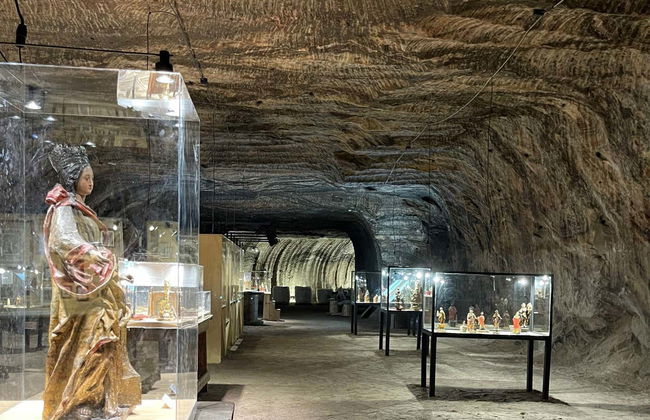 Visita à galeria de arte da mina de sal de Loulé - Foto 2