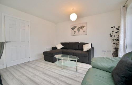 Clothier House - Stylish 3Bed Haven, WiFi & Driveway Parking - Foto 3