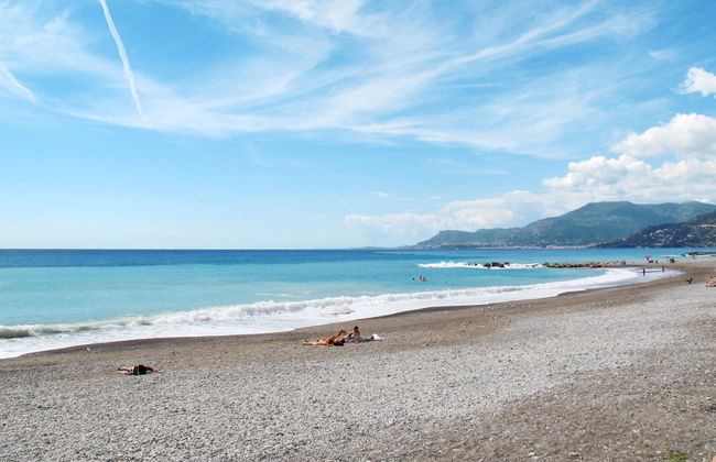 3 bedroom Apartment in Ventimiglia with garden and terrace - Photo 24