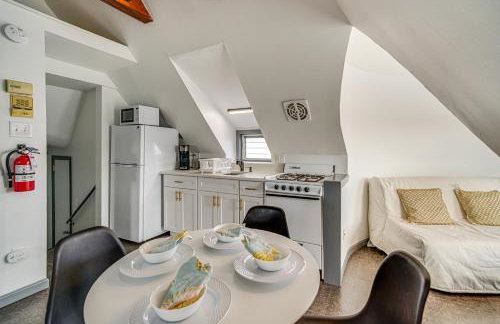 Steps to Beach Couples Retreat in Ocean City! - Foto 10