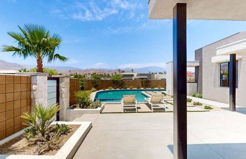 Stunning Modern Home with Mountain Views and Private Pool, Spa and Grill Dog ok - Foto 34