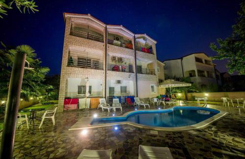 Villa Baldi -Apartmani Danny - Foto 1