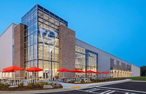 Retreat 4BR Sleeps 10 plus, 8mi LakePoint, Red Top - Foto 12