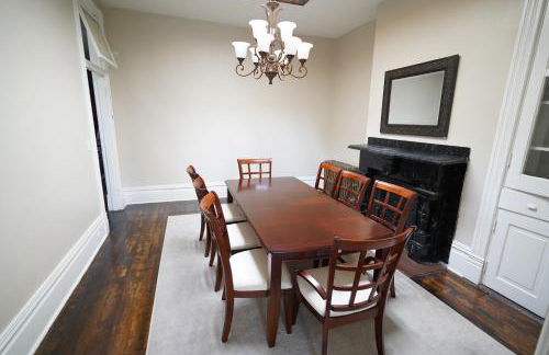 3E *Historic Gem* Heart of Southside-Sleeps 10 - Foto 25