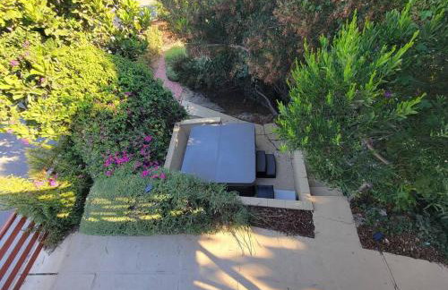 San Diego Oasis with Hot Tub, Gym, Outdoor Theater, Huge Yard - Foto 15