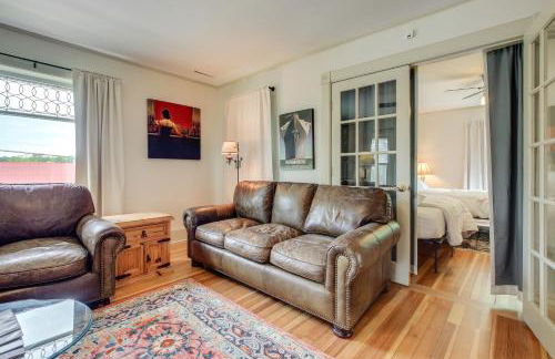 Cozy Elkhart Lake Apartment Walk to Town and Dining - Foto 6