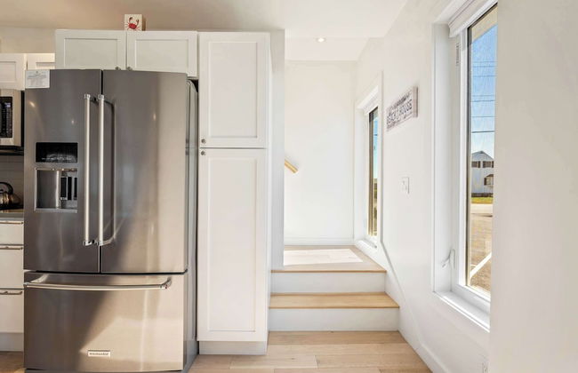 Latitude Adjustment Walk to Beach & Dining! - Photo 15