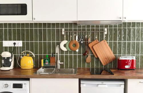 Eiffel Tower 6-Min Walk Charming Studio 3 sleeper - Foto 40