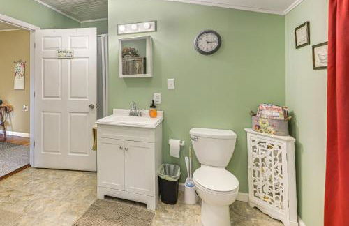 Grandmas Farm House on 125 Acres with Fire Pit! - Foto 19