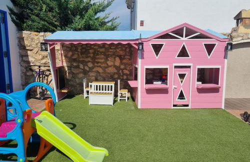 Large bright villa for 12 people and 3 dogs with supplement - Foto 9