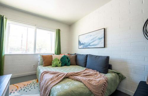 Spring Dream 2BR Apt with Parking in the Heart of DT - Foto 9