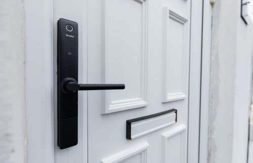 'Weston House' Newly Renovated Family and Workspace Business Cosy Home in Runcorn, Cheshire ENTIRE HOUSE - Foto 42