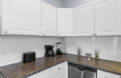 Near The Airport East Lake Craftsman - Foto 35