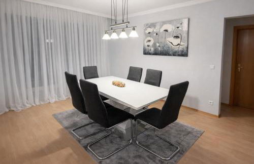 Comfort Apartment Netflix PS4 Parking - Foto 15