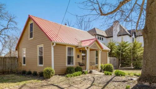 Little Red Roof-1mi to Downtown-Along Bike Trail - Foto 4