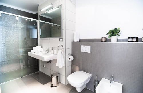 Milic Apartments - by the sea - Photo 32