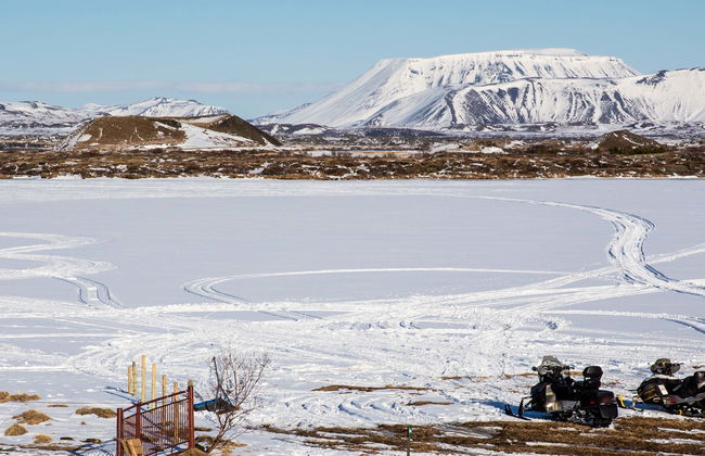 Snowmobile around Lake Mývatn - Photo 1
