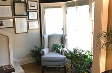 Beautiful Luxury Suite A & B of Shorewood Home - Foto 71