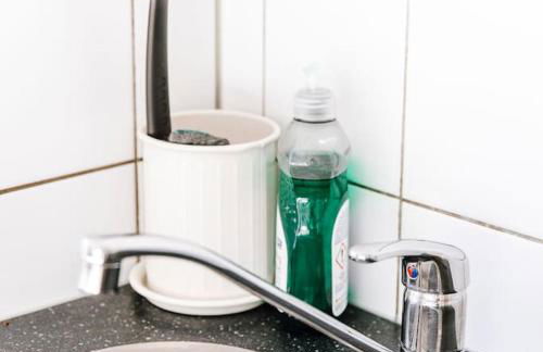 Komplett neu: 2-Zi zentral im Altbau. 24h-Checkin - Foto 10