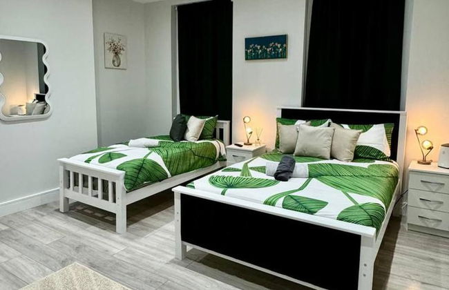 Studio - Sleeps 3 - Short Walk to King's Cross - Foto 1