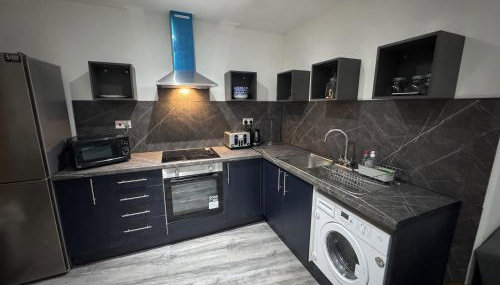 City Stay Manchester Apartment 3, centrally located near Northern Quarter - Photo 3