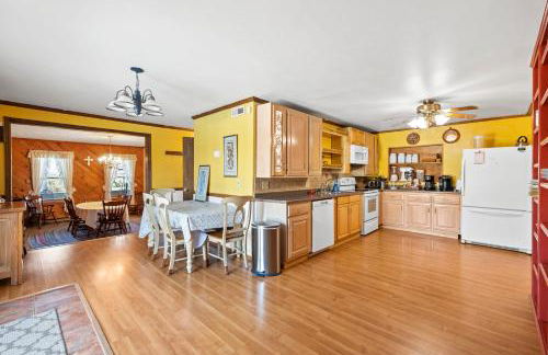 Country Lodge for 18, With Pool and Pond, Near Ark - Foto 15