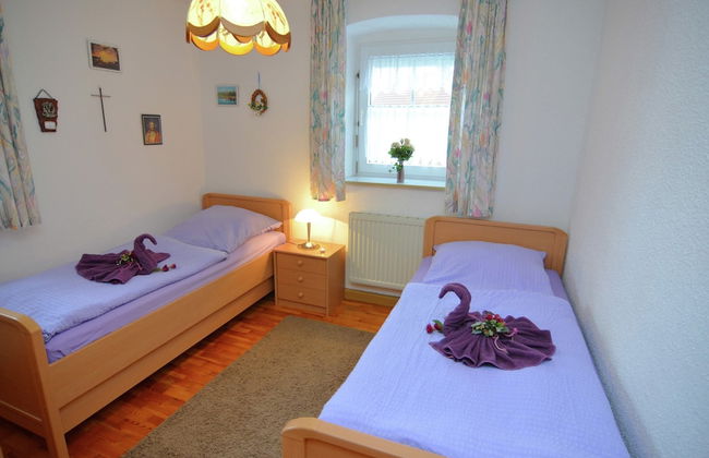 Schones Ferienhaus mit Grossem Garten bei Stadlern - Foto 16