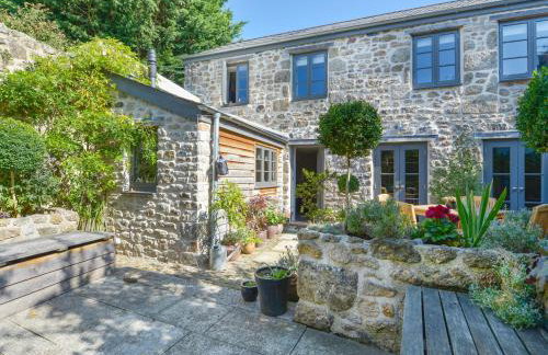 Dairy Cottage - Photo 1