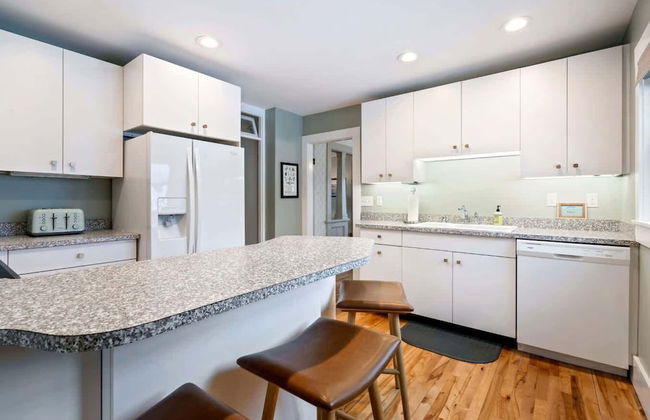 Sandpiper by the Sea For 9! - Photo 18