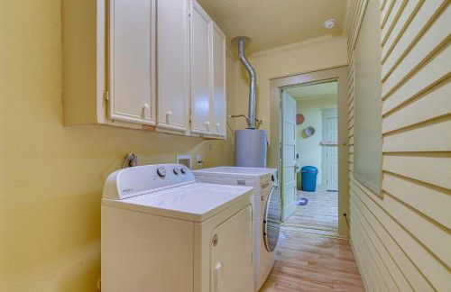 Less Than 1 Mi to Beach Group Getaway in Galveston! - Foto 26