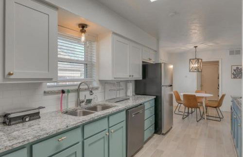 Dream Vacation Home with Pool for Large Groups - Foto 16