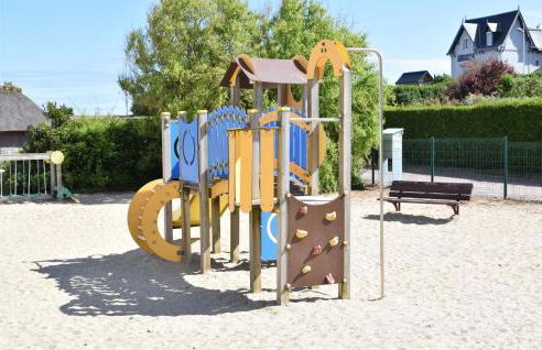 Gorgeous Home In St-Martin-Aux-Buneaux - Foto 36