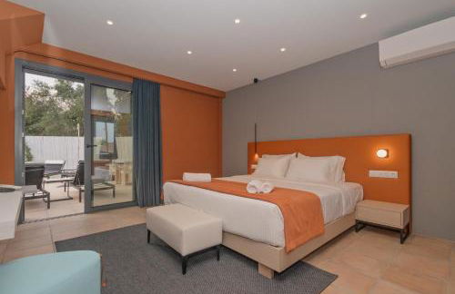 Tessera Villas & Studios Collection - Photo 3