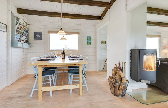 "Ylvie" - 150m from the sea - Foto 33