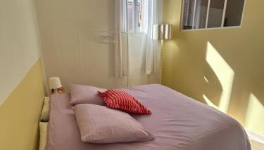 L'etage-30m2 au coeur d'un immeuble haussmannien - Foto 2