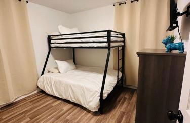 Stunning Oasis with Pool by Disneyland and Knotts - Foto 28