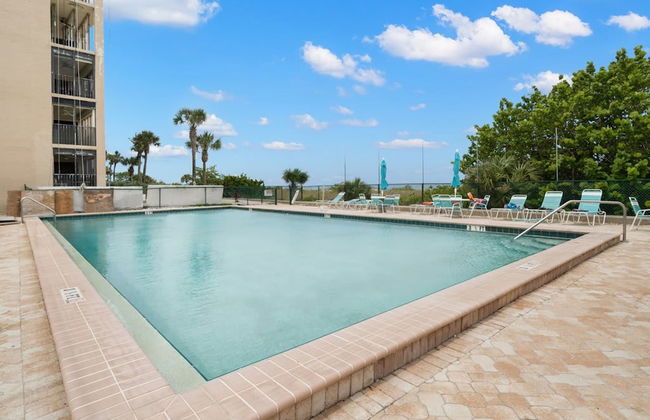 Reflections 503 Oceanfront Pool Hot Tub - Photo 2