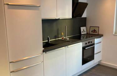 Schickes Apartment in Düsseldorf- Flehe - Foto 8