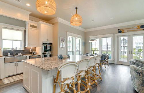 Walk to Galveston Beach Family Gem with Balconies! - Photo 9