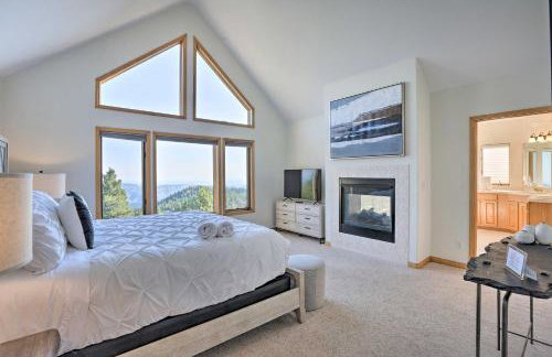 Spacious Evergreen Home with Picturesque Views - Foto 17