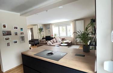 Modernes Haus mit Whirpool, Sauna, Kamin & Piano - Foto 9