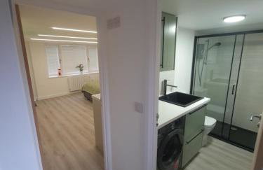 Converted garage ensuite - Foto 11