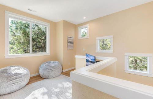 Walk to Everything! Hot tub, SHARC passes - Foto 19