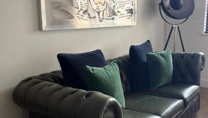 Boutique 1 Bedroom Duplex Suite on Marina-304 - Foto 1