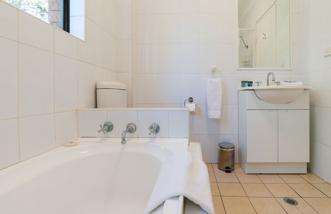 Eastwood Furnished Apartments - Foto 17