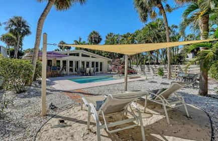 Relax & Recharge - Private Pool Oasis Near Beach & St. Armands Circle - Foto 7