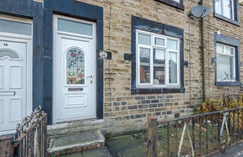 BIG House for Business Stays in Barnsley with 6-bedrooms & 8 Beds by PureStay - Foto 38